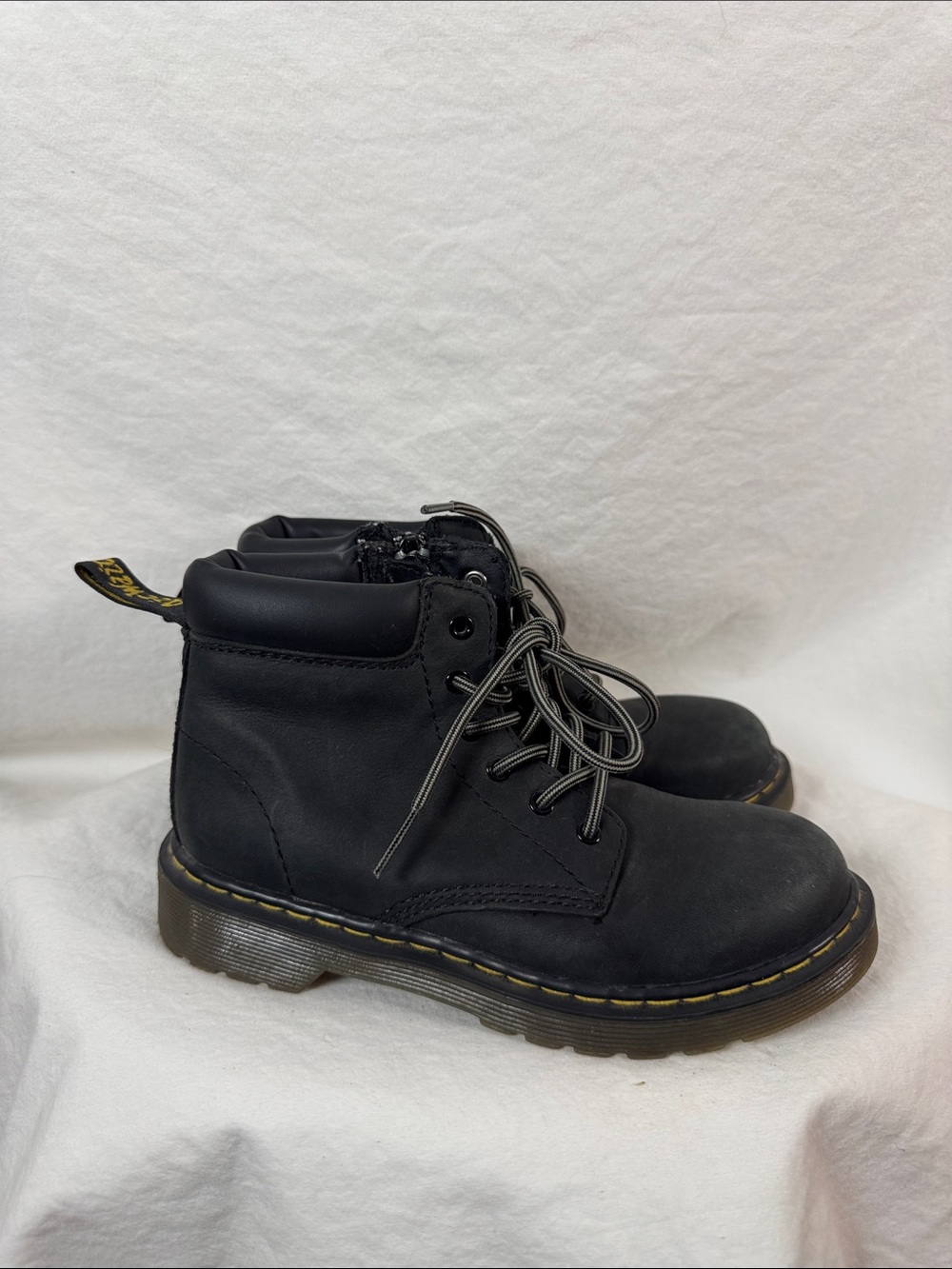 Dr. Martens Boots Kids 1